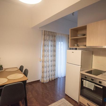 Explore Greece From Lovely City Centre Apartment Халкіда Екстер'єр фото